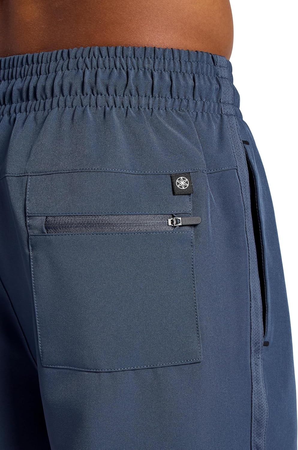 image:imageGaiam Mens Lunge 5 Short Standard Fit Stretch Lightweight Material MoistureWickingCool Grey