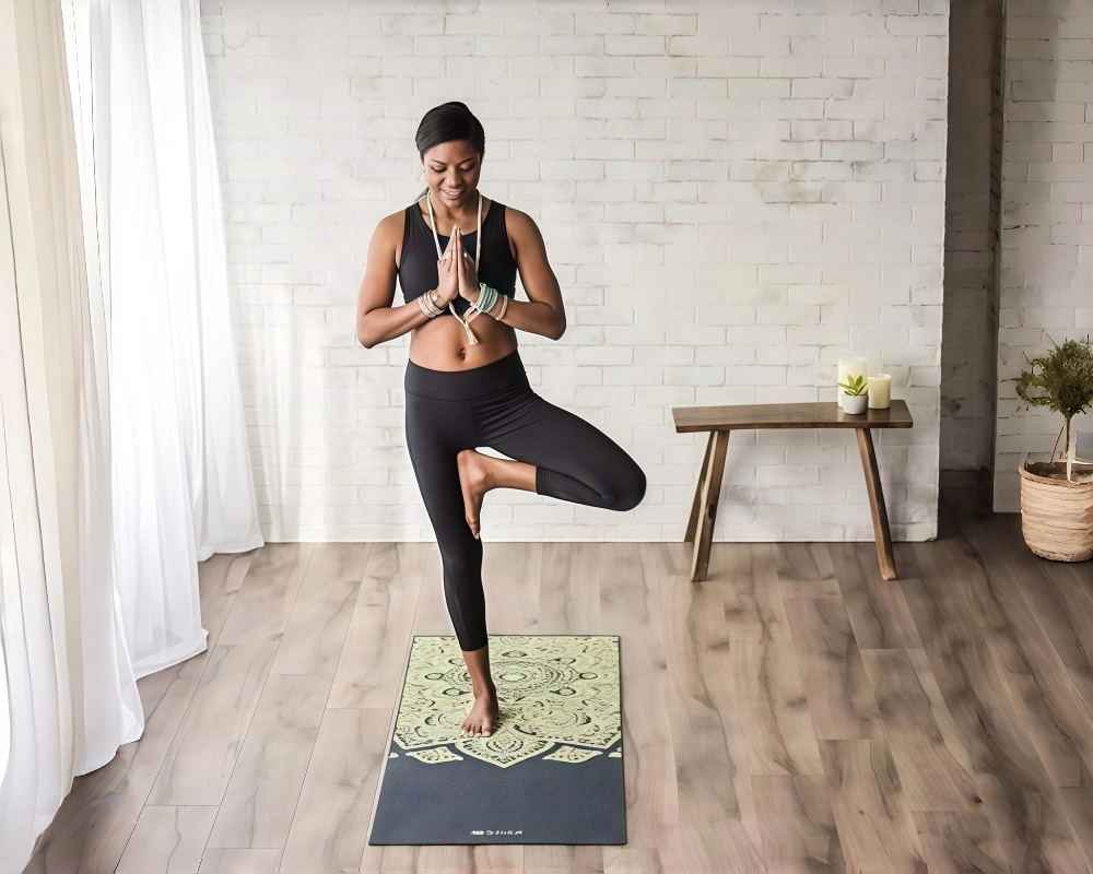 GAIAM non slip yoga mat and FitnessAtHome